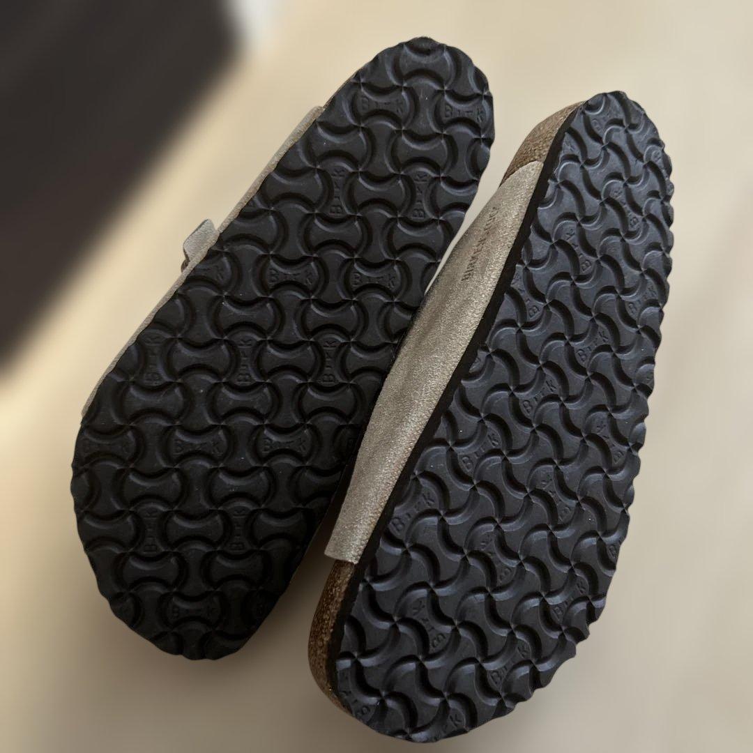 BIRKENSTOCK ベージュ スエード サンダル