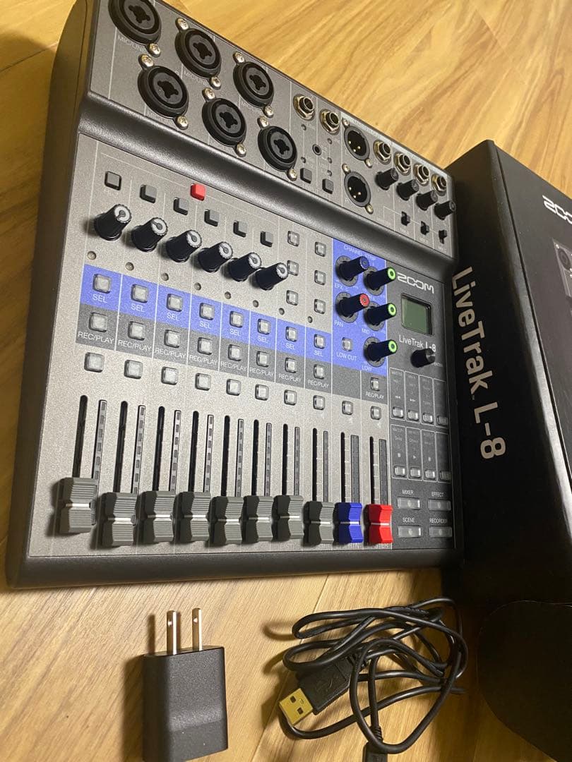 その他 LiveTrak L-8