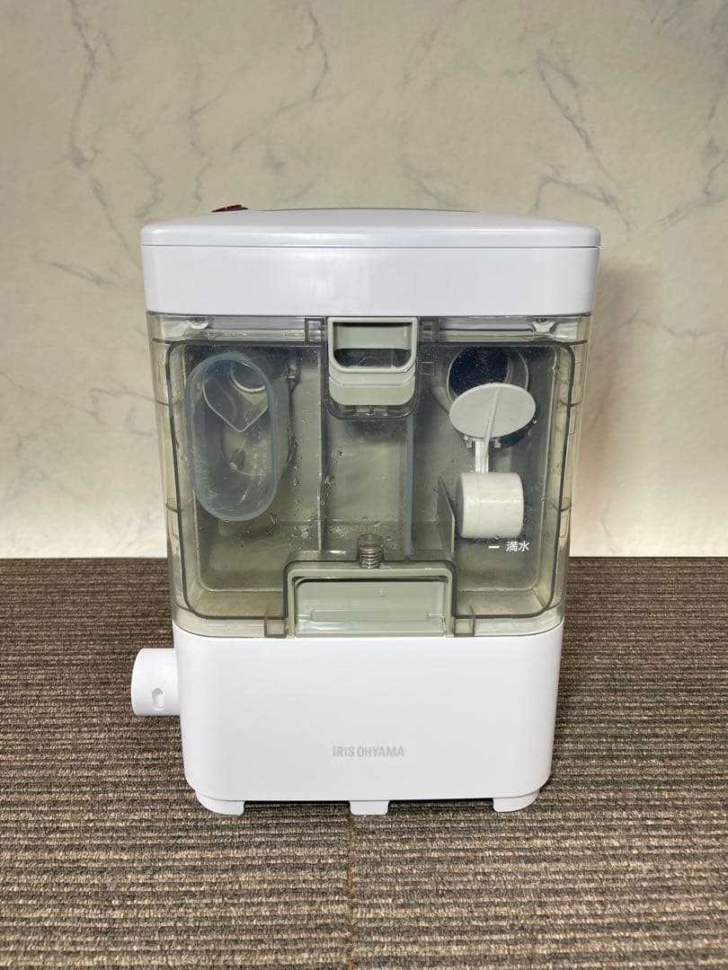 708極美品✨ アイリスオーヤマ リンサークリーナー 布団クリーナー コンパクト