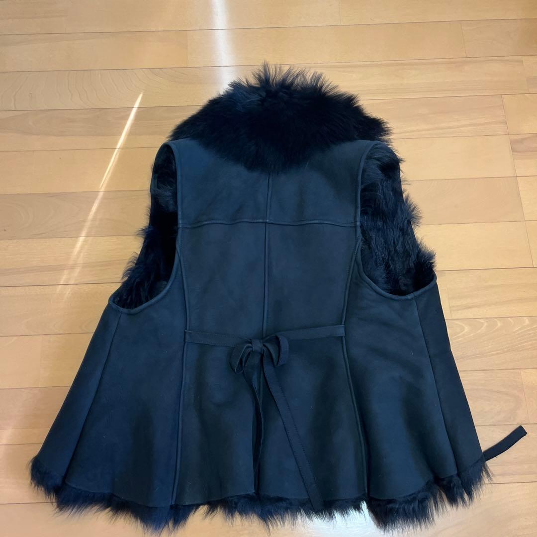 インゲボルグ 羊皮レザーベスト