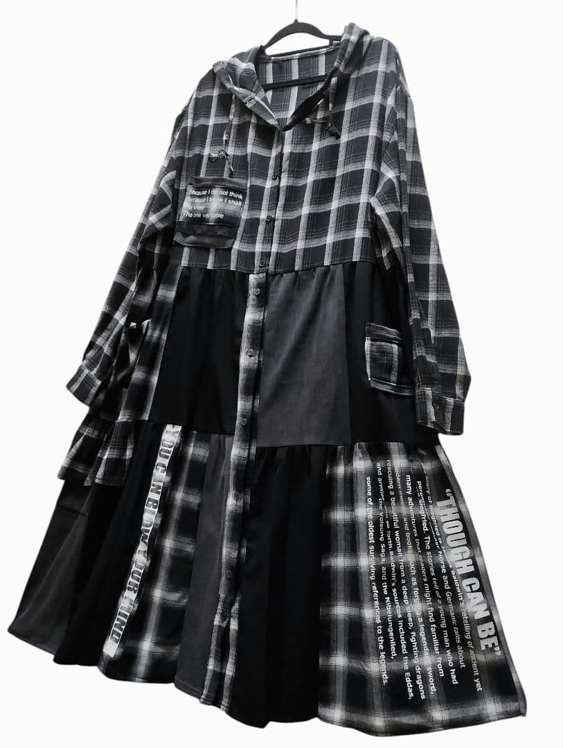 古着リメイク　ゆったり羽織れるパーカーシャツのパッチワークワンピース