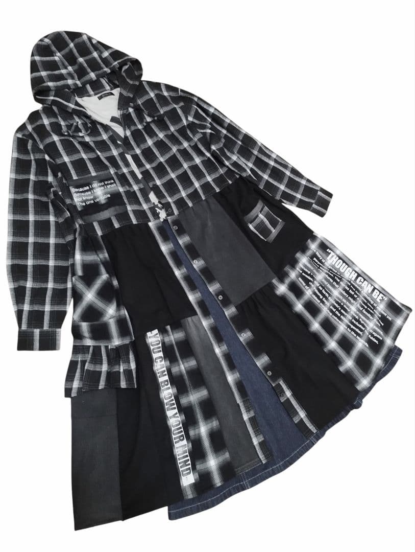 古着リメイク　ゆったり羽織れるパーカーシャツのパッチワークワンピース