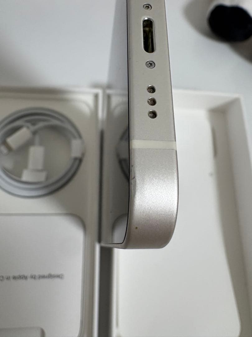 iPhone 12 128GB ホワイト　SIMフリー　付属品あり　箱あり