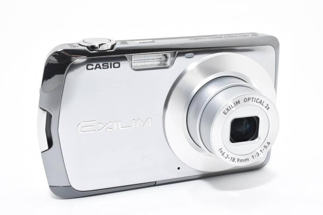 極美品 カシオ　CASIO EXILIM EX-Z1 シルバー ＃Ａ295