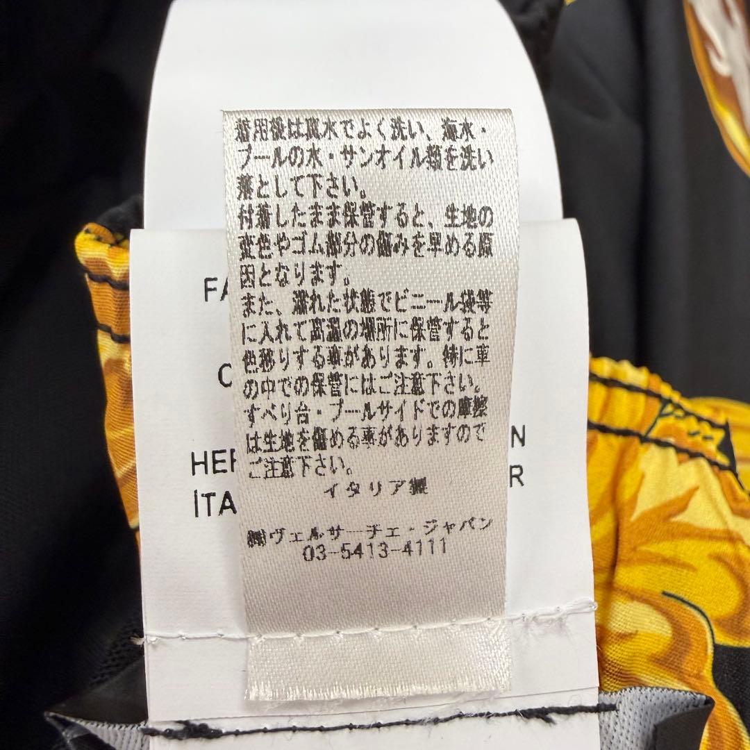 VERSACE ヴェルサーチェ ショートパンツ 48