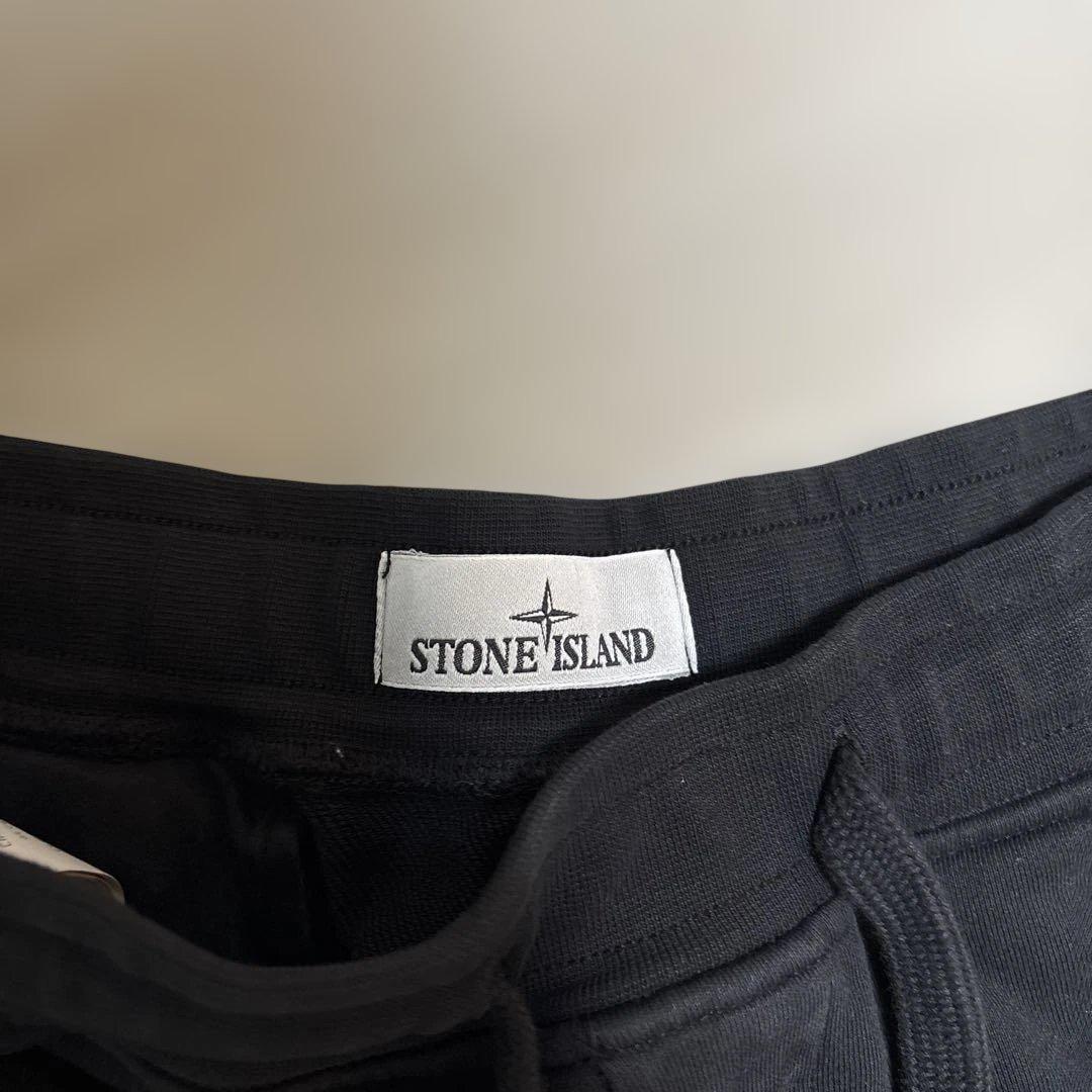 STONE  ブラックショートパンツ Sサイズ