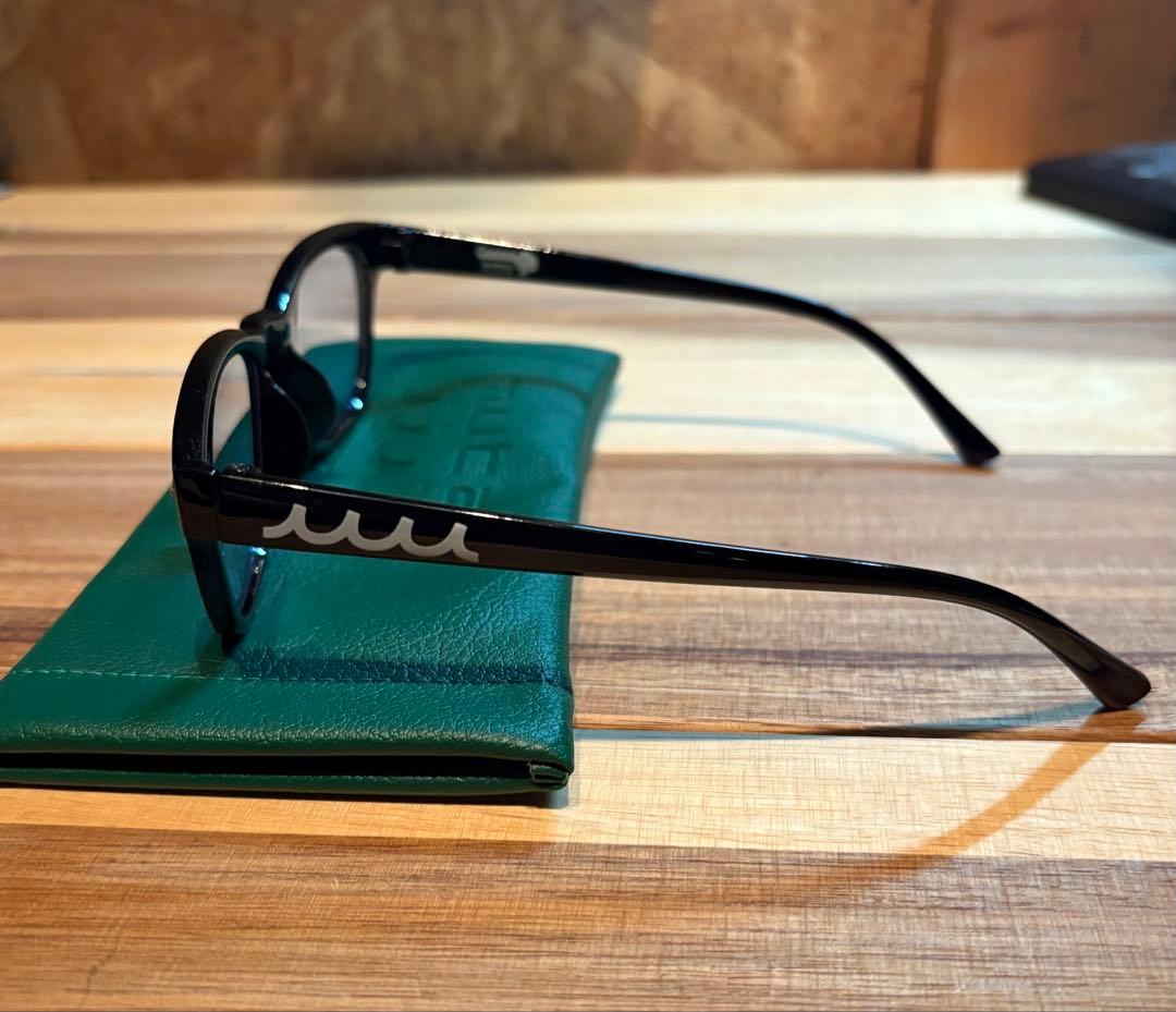 新品未使用 ムータマリン サングラス