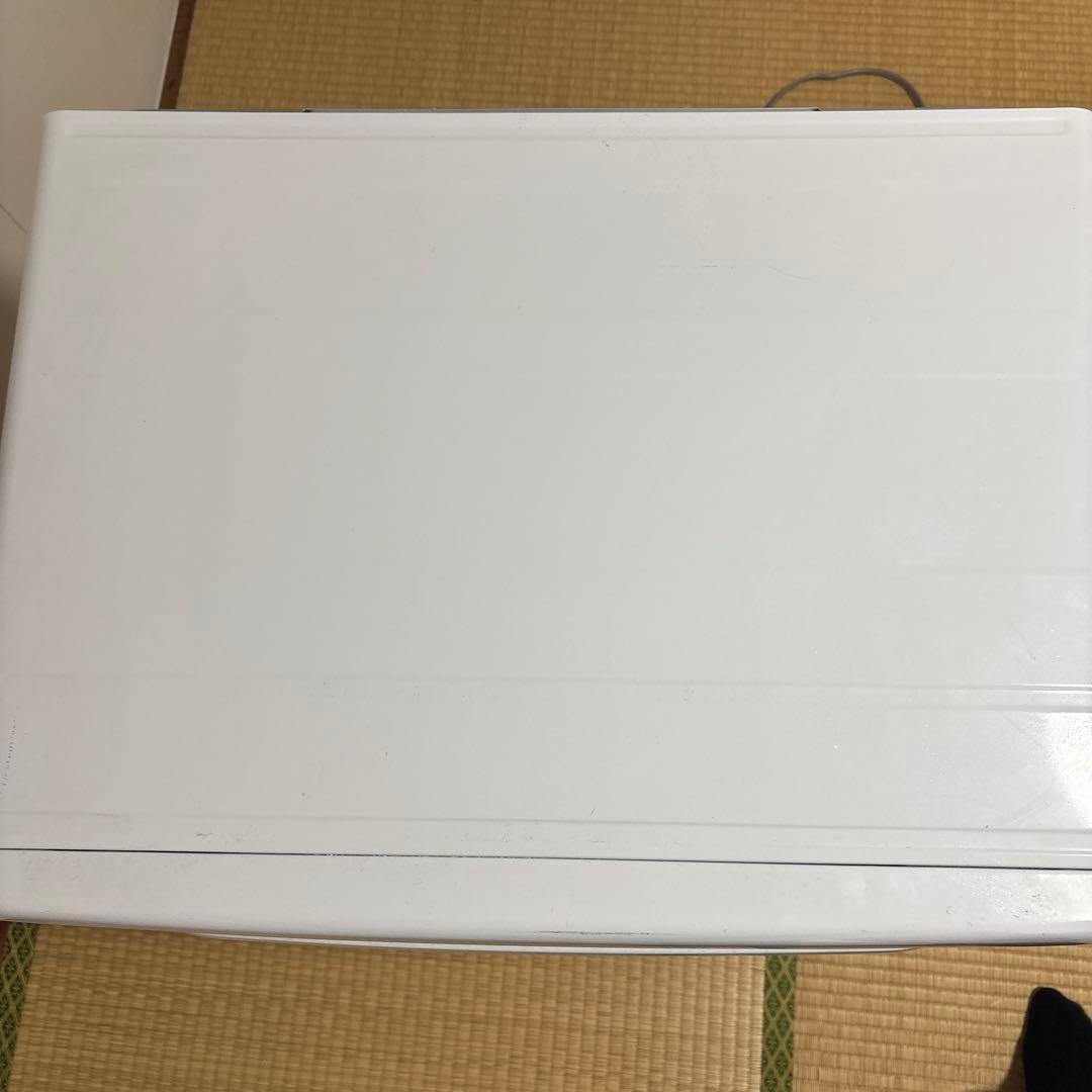 HITACHI 衣類乾燥機 6キロ2022年製　スタンド付き