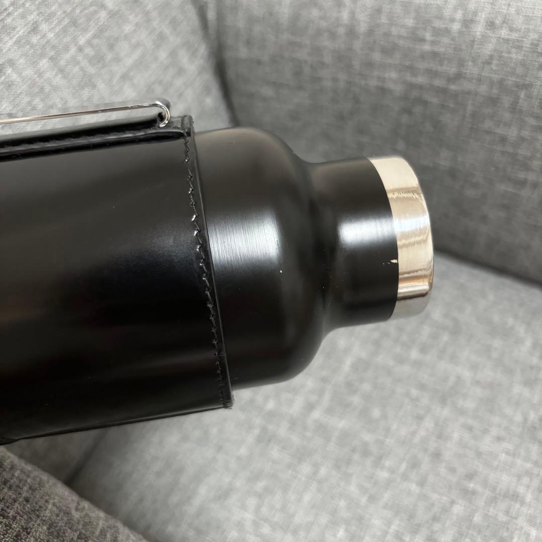 PRADA タンブラー 水筒 ブラック