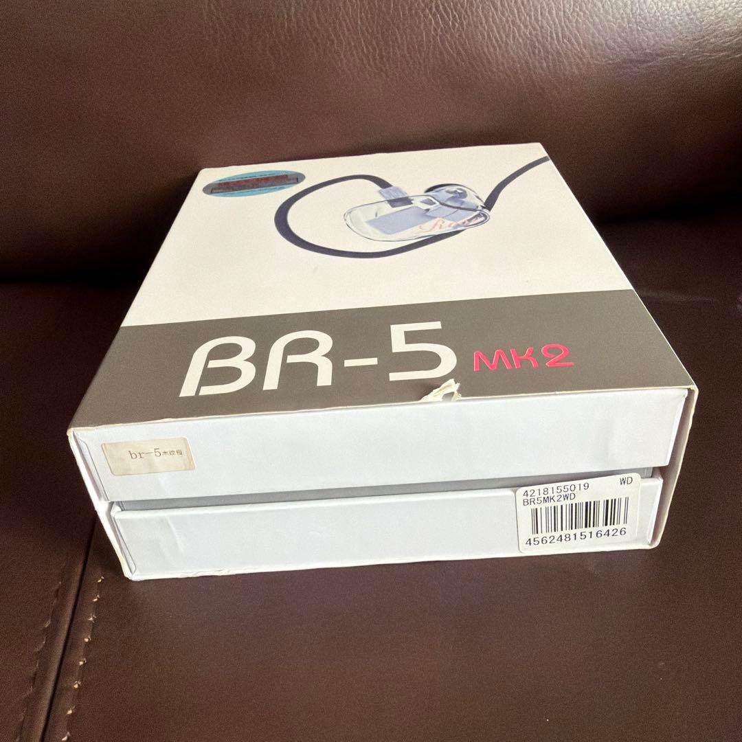 カナル型イヤホン BR5Mk2 WD