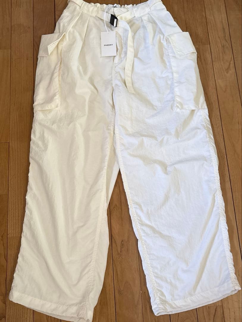 取下間近　今期未使用品！pheeny ナイロンカーゴパンツ ホワイト　サイズ2