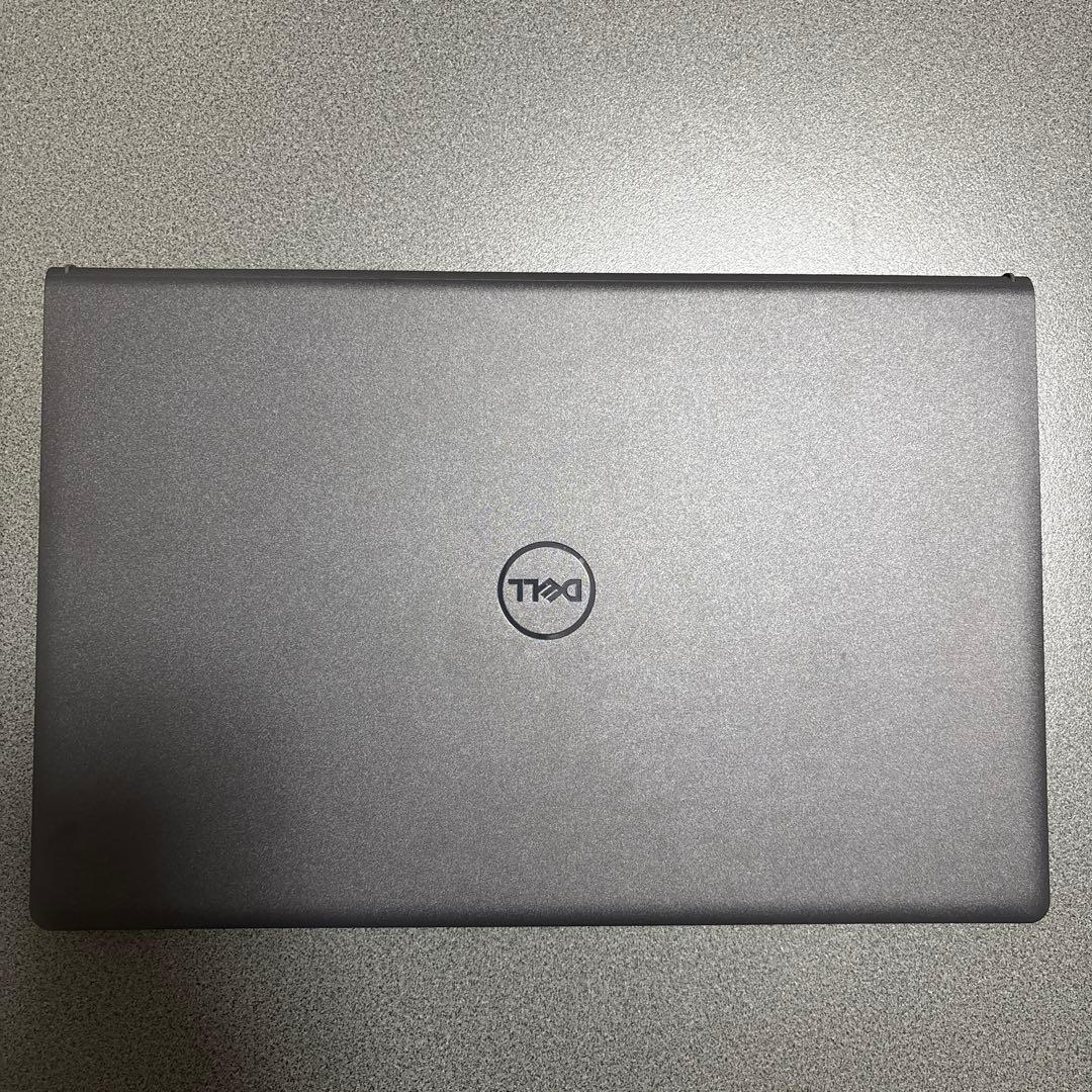 Dell Inspiron 15 3520ノートPC