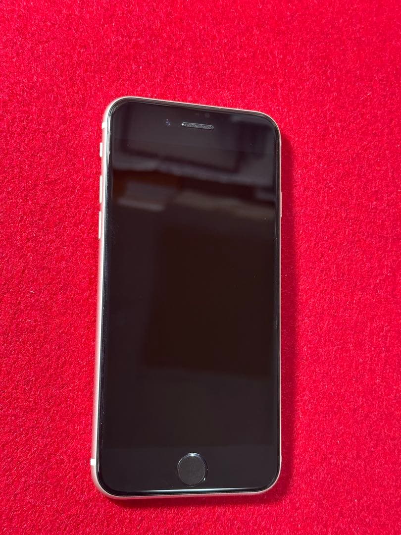 【3145】iPhone SE3第3世代スターライト 64GB simフリー