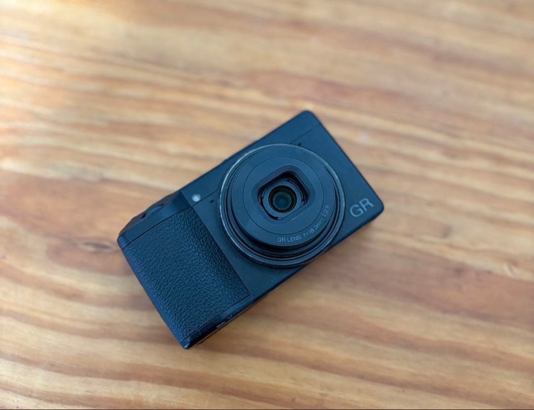 GR コンパクトデジタルカメラ ブラック