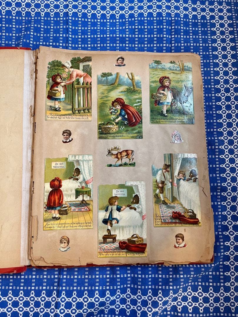 アンティーク赤ずきんちゃん♡他たっぷりのクロモス貼り大盤サイズアルバム冊子