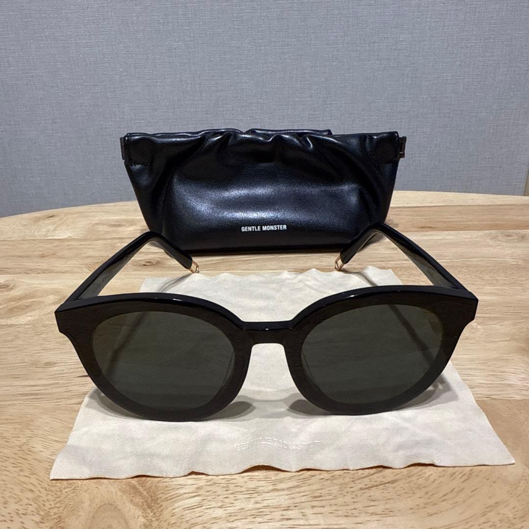 小物 GENTLE MONSTER Black Peter