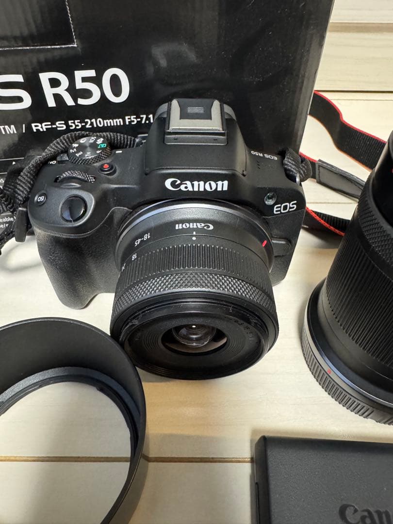 Canon ミラーレス一眼カメラ EOS R50 ダブルズームキット