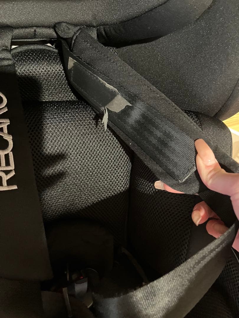 貴重　RECARO salia J ブラック チャイルドシート
