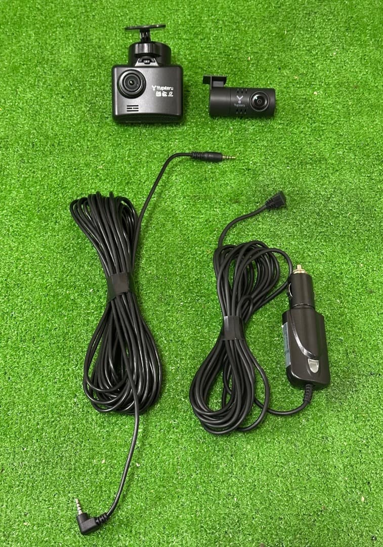 ユピテルの ドライブレコーダー WDT510 フルHDです前後2カメラ