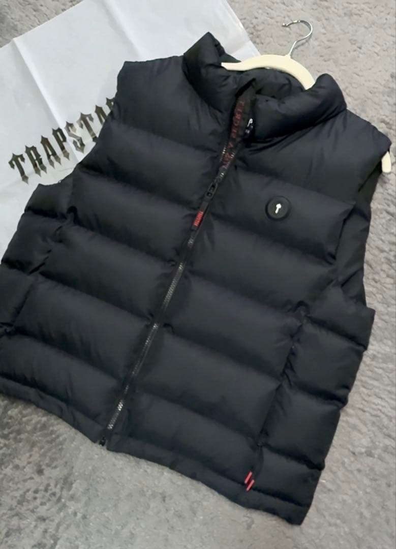 TRAPSTAR トラップスター　ダウンベスト 正規品鑑定済