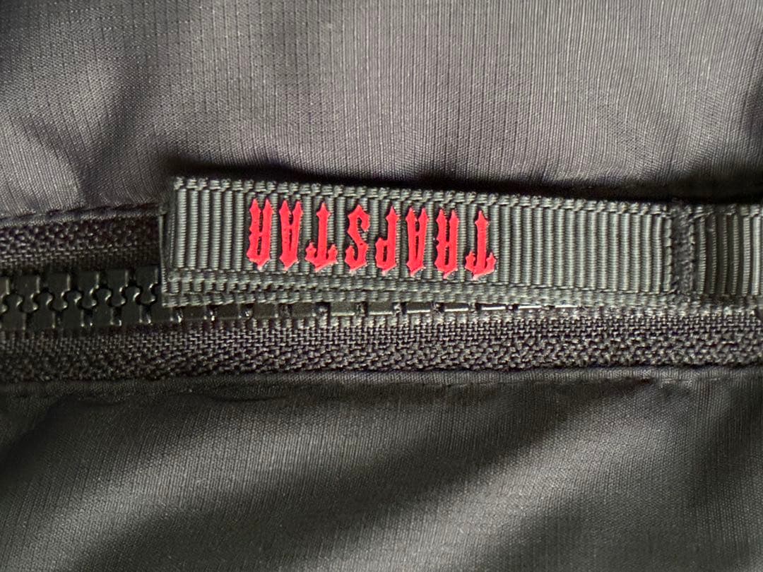 TRAPSTAR トラップスター　ダウンベスト 正規品鑑定済