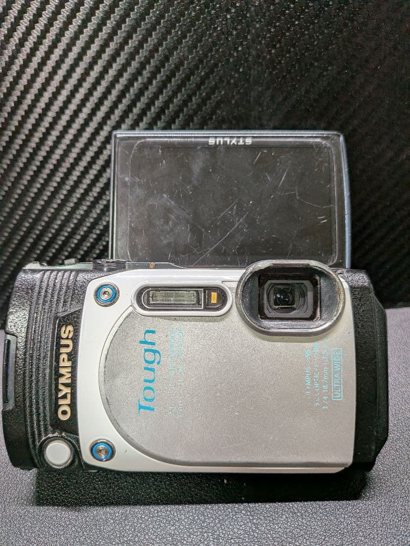デジタルカメラ OLYMPUS TG-870