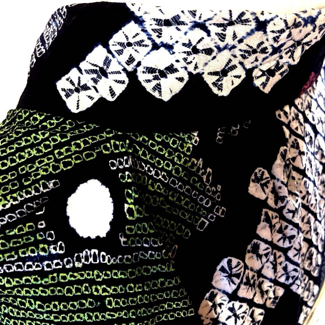 有松鳴海絞り 手蜘蛛 黒色寄りの濃紺 緑色 手縫い仕立て