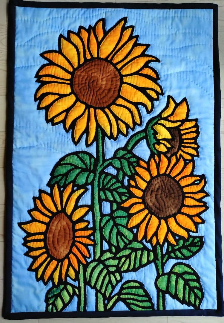 ひまわりのタペストリー・ハワイアンキルト
