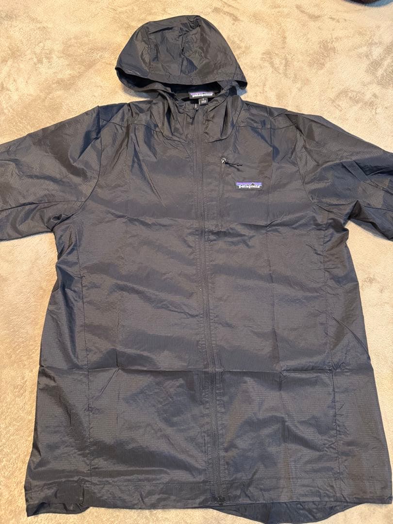 パタゴニア　フーディニジャケット　ブラック　Sサイズ