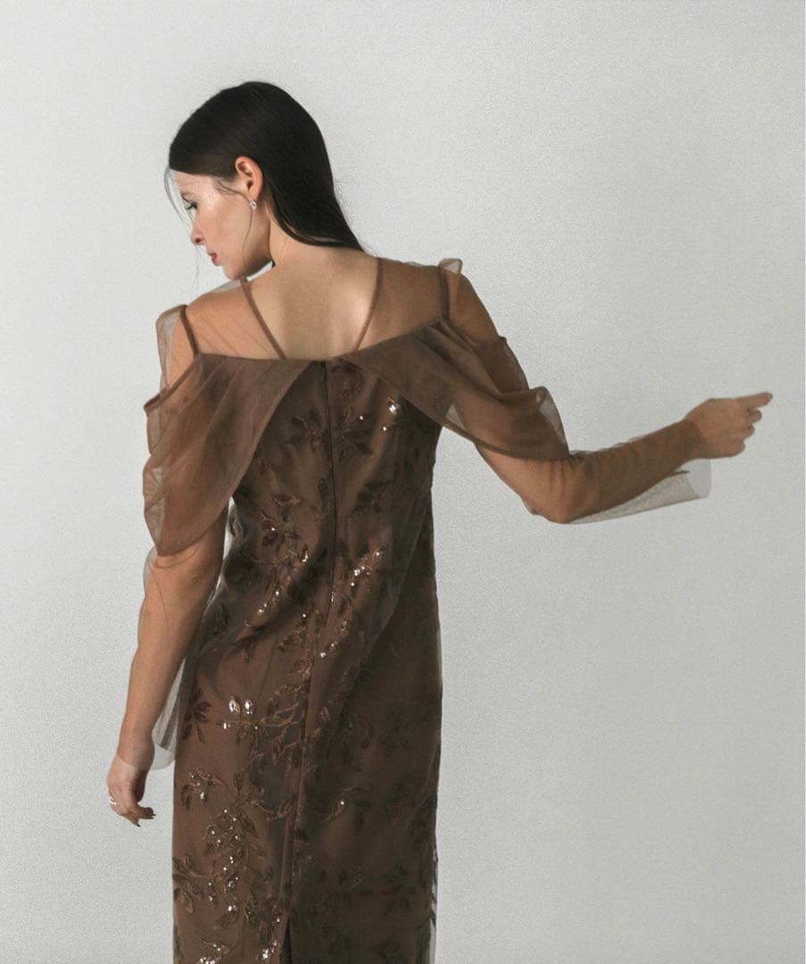 LEJA チュールロングスリーブリーフ結婚式パーティードレスお呼ばれオケージョン