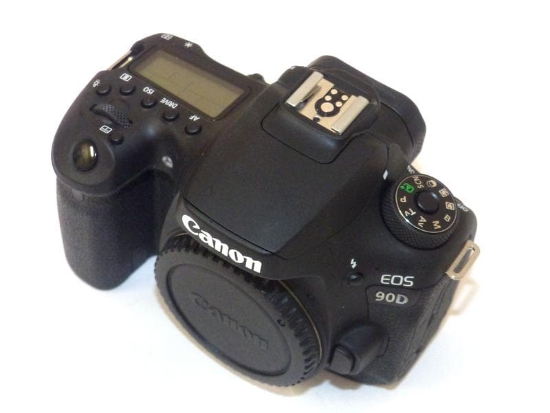 【2388】美品 Canon キャノン EOS 90D ボディ 一眼レフデジカメ