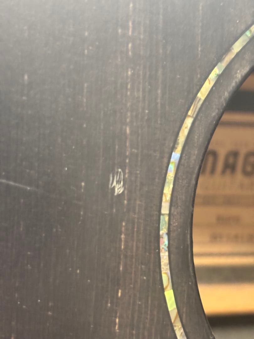 6月末まで出品　nagi アコースティックギター　傷あり・錆あり