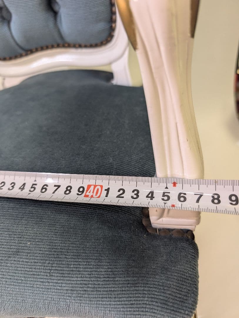 ロココ調 猫足 チェスターフィールドお宮参りお食初撮影用椅子 写真館用 撮影椅子