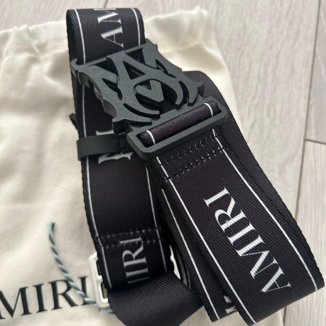 AMIRI ショルダーバッグ　Tee shyne着用