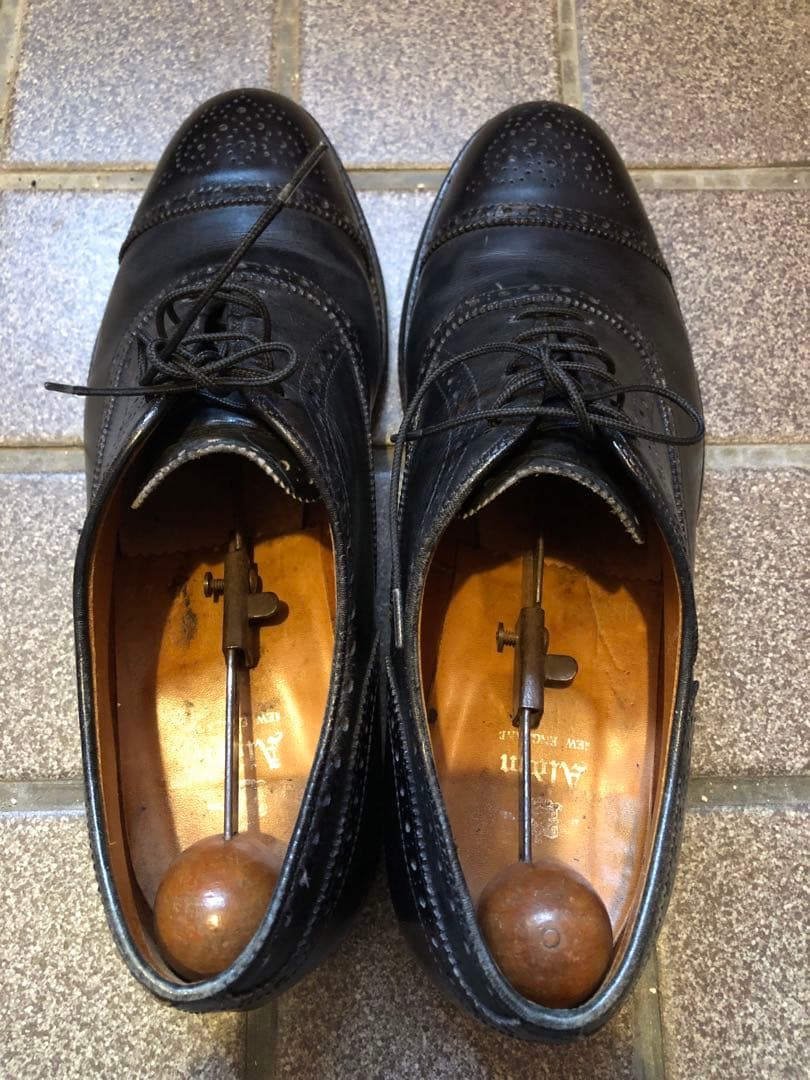 値下げしました。 Alden 909 メダリオンチップ 9半　シューキーパー付