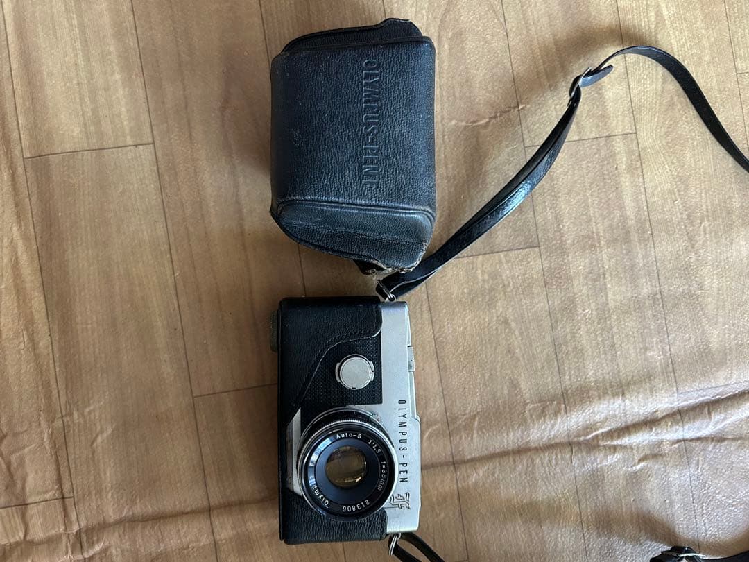 cmaom　オリンパスPEN F ＋ 38mm F1.8 フィルムカメラ