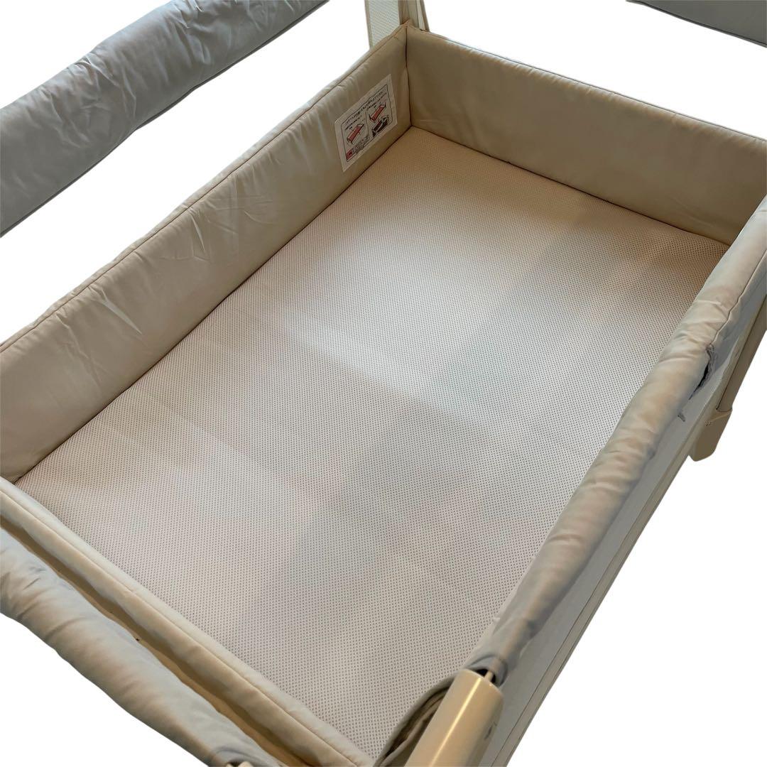 Aprica ココネルエアーAB ホワイトグレー ベビーベッド