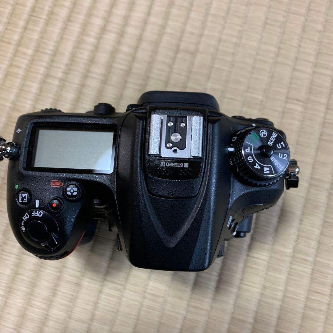 ニコン　Nikon D7200 １月２７日まで