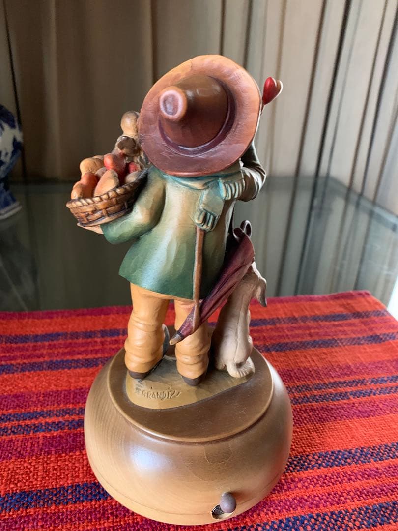 リュージュ　アンリ男の子オルゴール