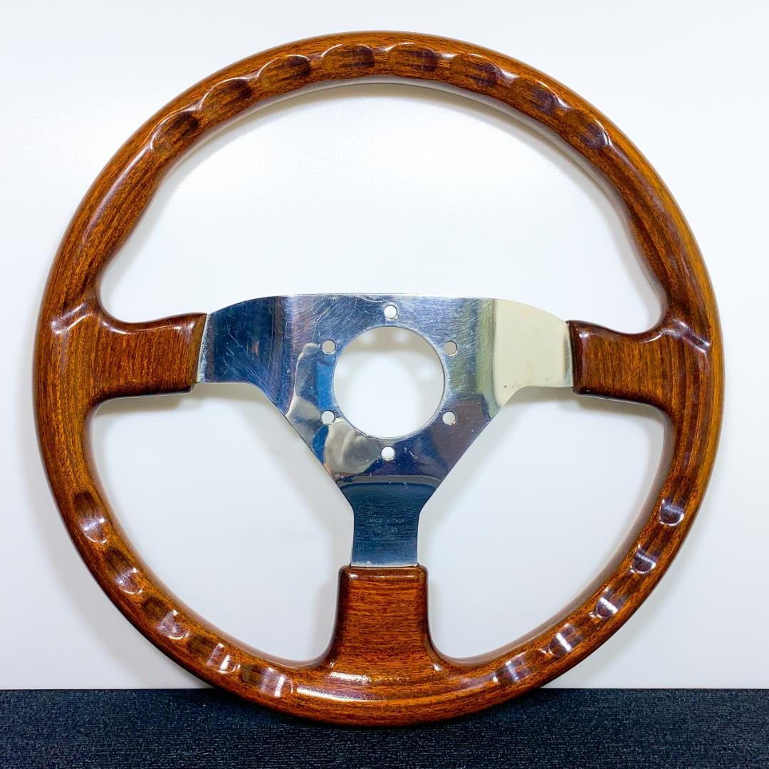 モモ ヴェローチェ ウッドステアリング 35パイ ダークウッド ホーンボタン付き