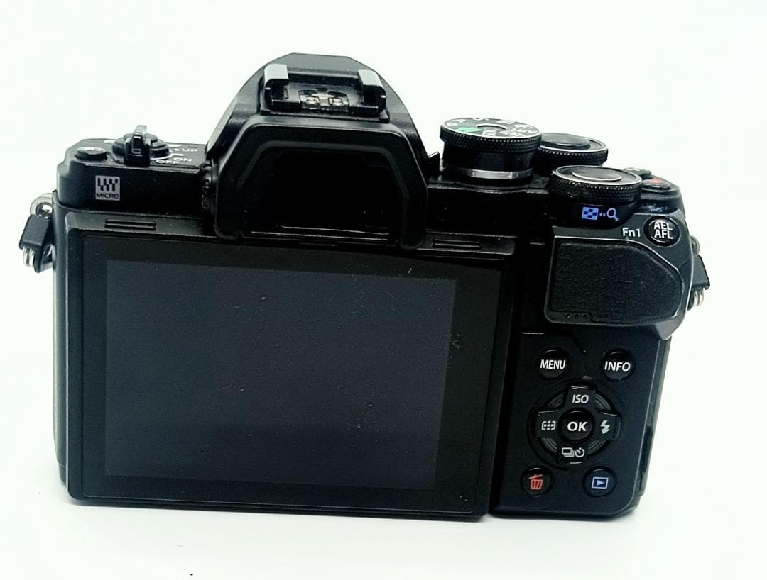 デジタルカメラ OLYMPUS OM-D E-M10 MarkIII Black 14-42mm