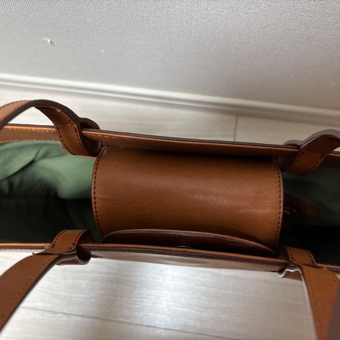 シビラ　ブラウン トートバッグ 内側グリーン