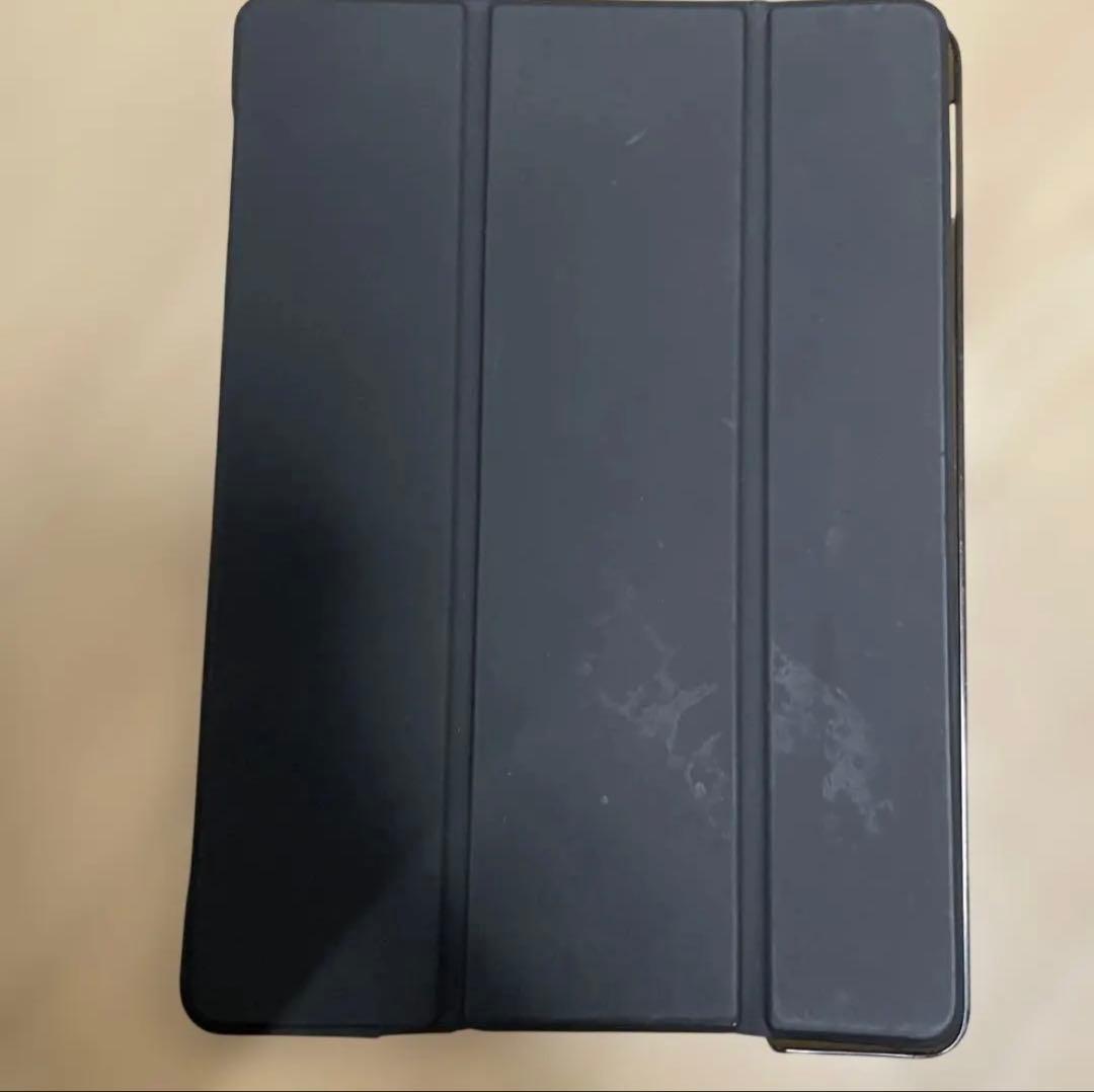 iPad 9.7 インチ 第6世代 - 2018 - Wi-Fi + 4G -