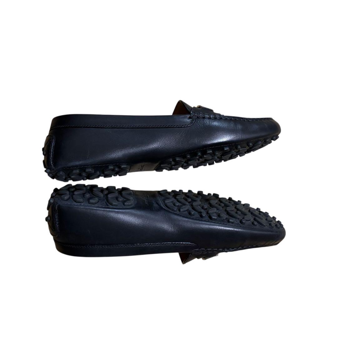 Salvatore Ferragamo ブラック レザー ドライビングシューズ