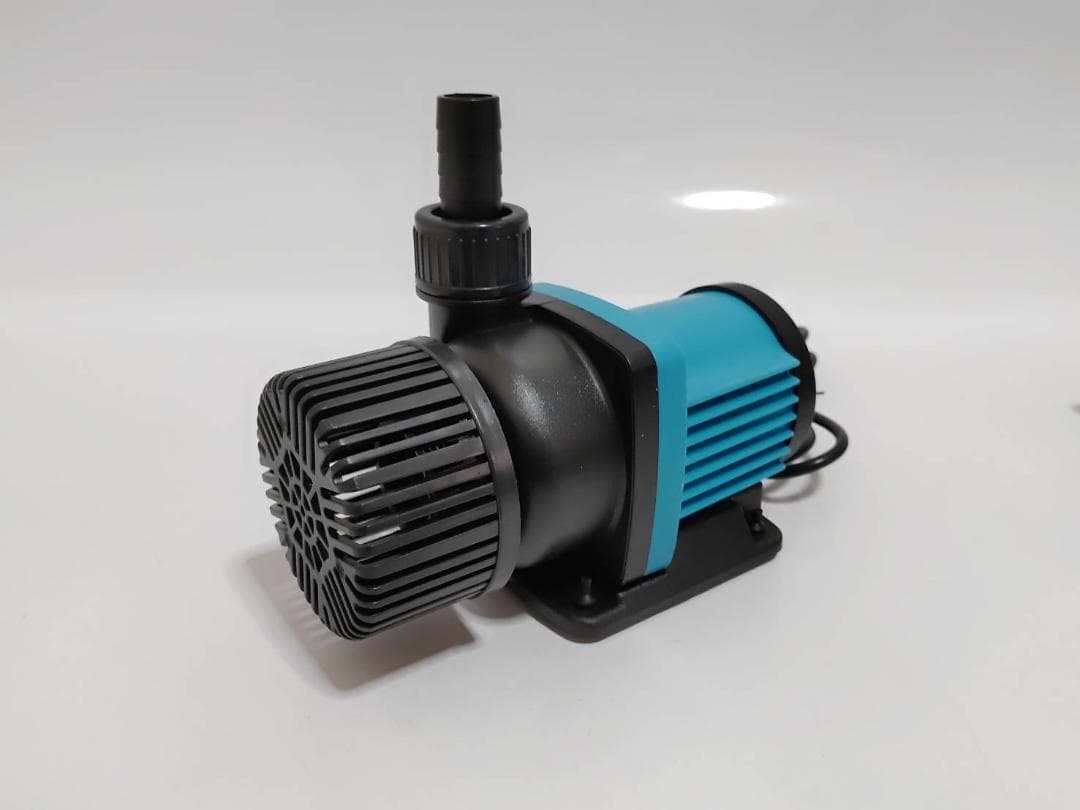 Ｙねー　最新DCポンプ　最大5500L/H　6段階調整可能　両陸両用ポンプ