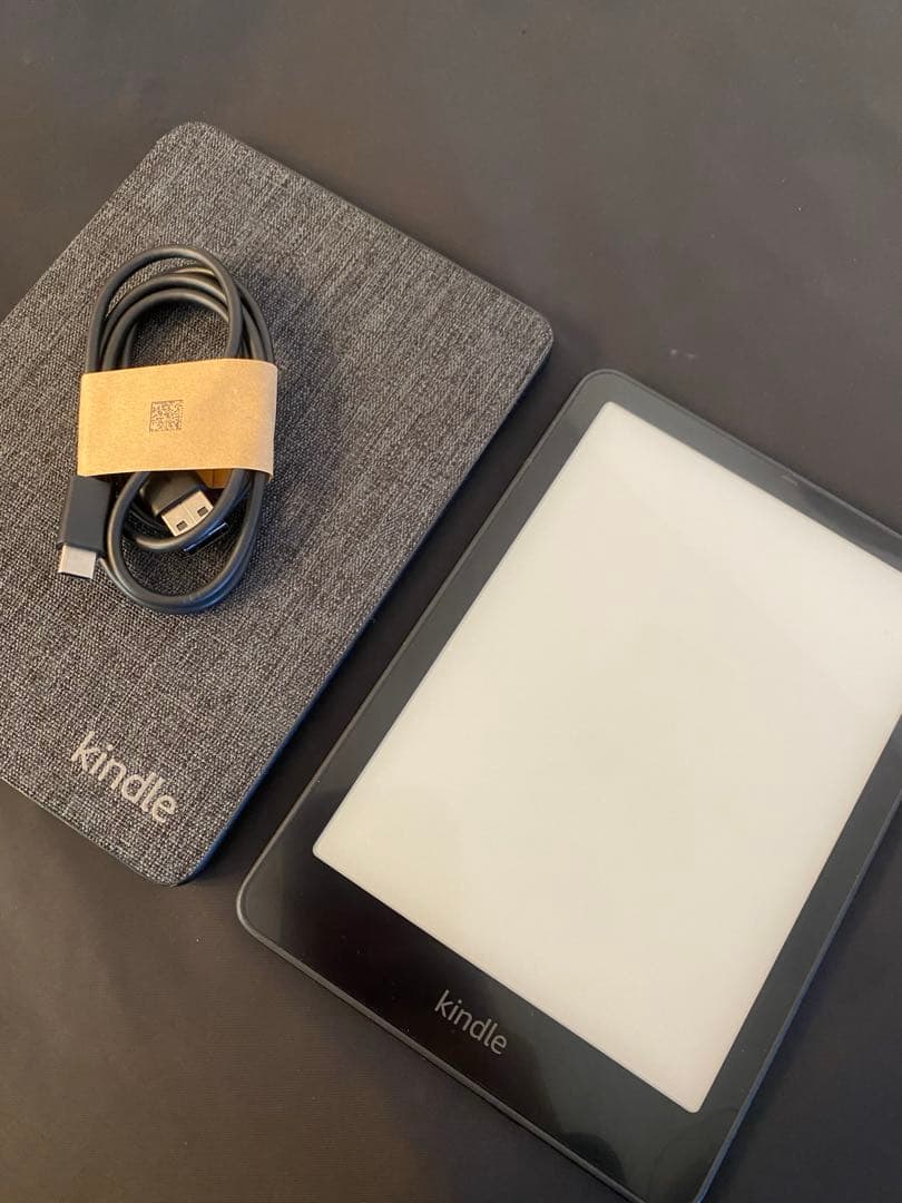 Kindle Paperwhiteシグニチャーエディション32GB純正カバー付き