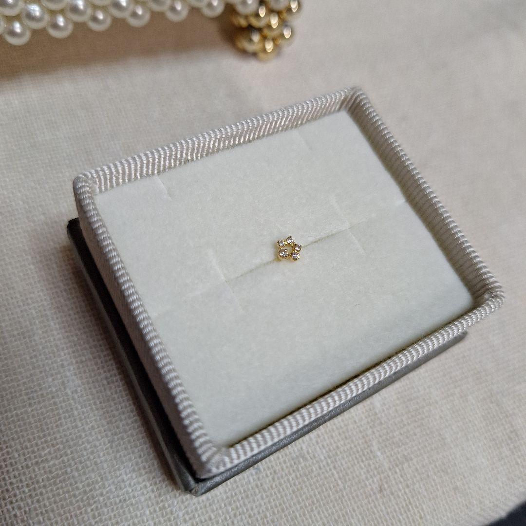 AHKAH K18YG ビリーブデュウフローレント プチ ピアス