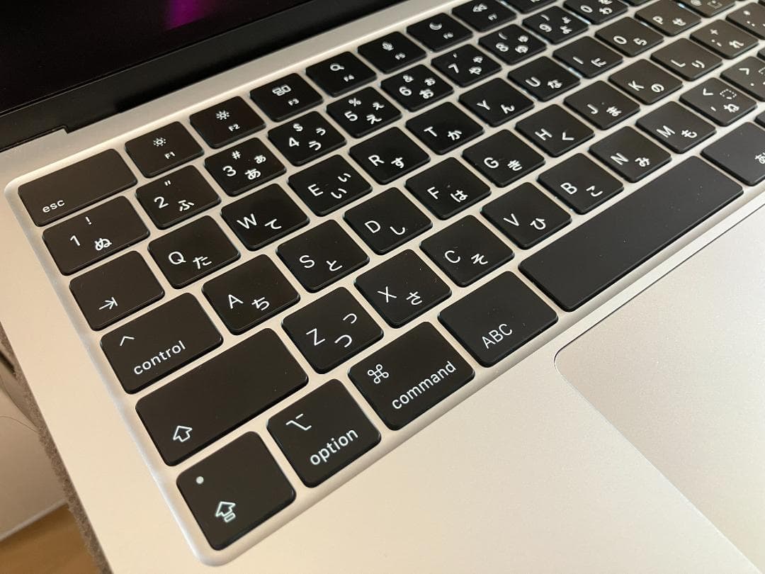 MacBook Air M4 シルバー 13インチ