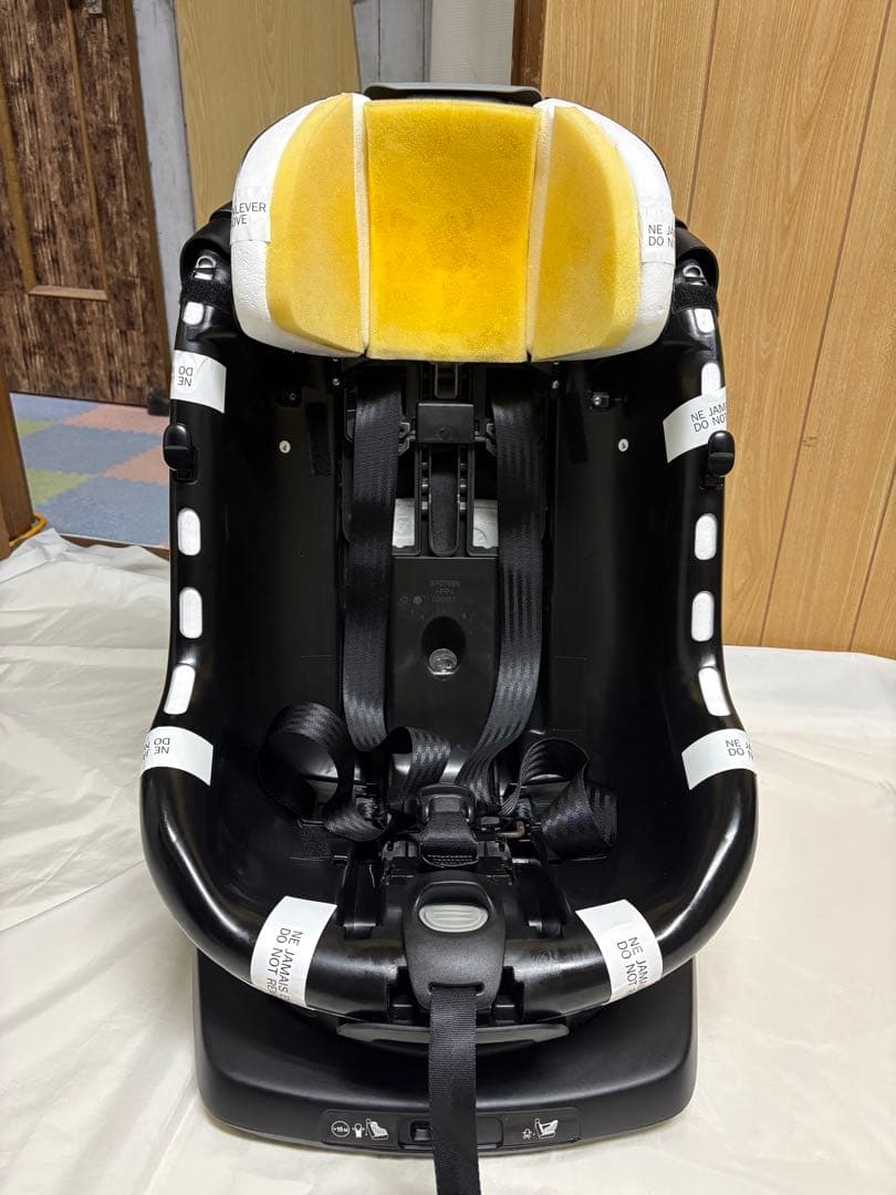 マキシコシ アクシスフィックスプラス isofix チャイルドシート 清掃済み