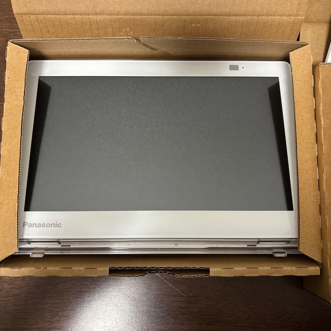 Panasonic プライベート・ビエラ 防水モデル UN-10E10 10V型